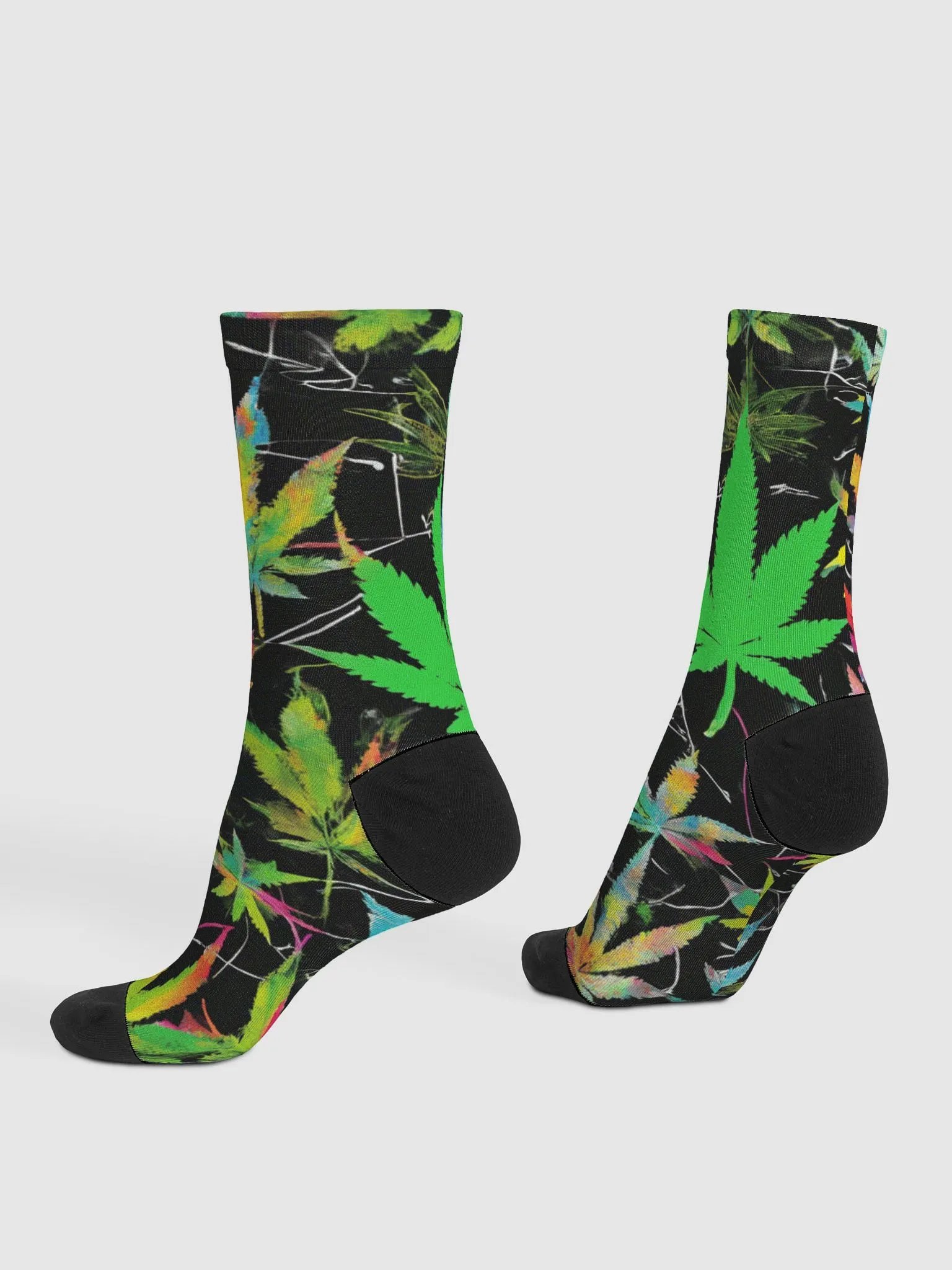 TRIPPY LEAFS ON BLACK product image (2)