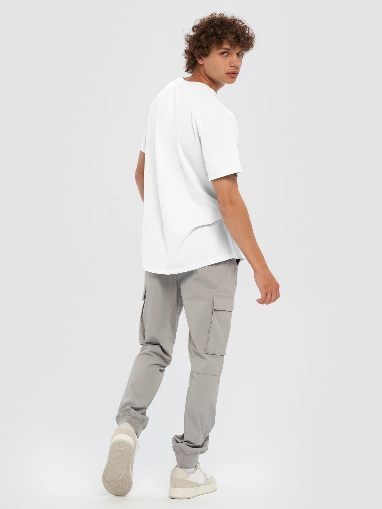 Petite Fleur – Elegant Jazz Line Art T-Shirt | Elixir AJ product image (12)