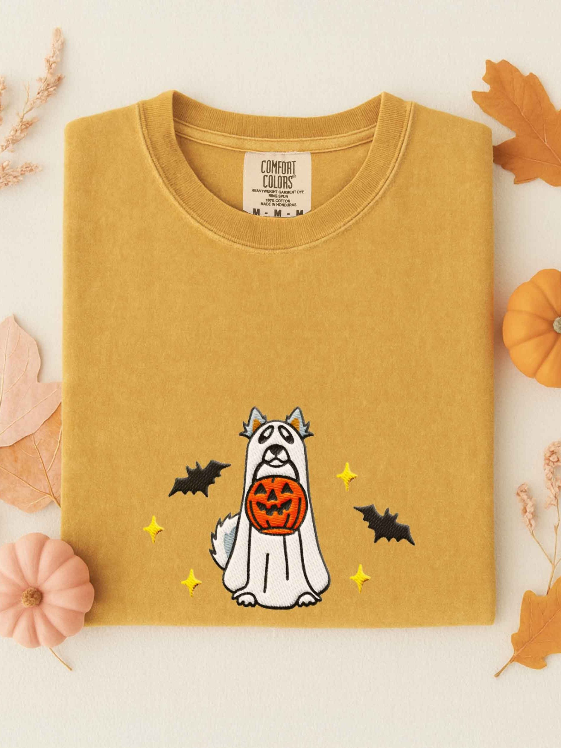 Halloween Alaskan Malamute(Gray & White) Embroidered T-Shirt product image (1)