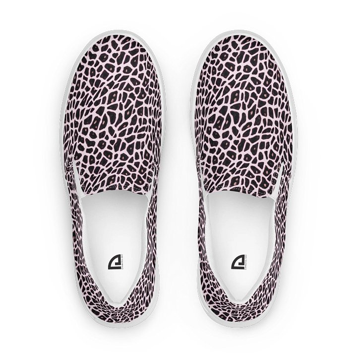 Pink Giraffe Canvas Shoes product image (1)