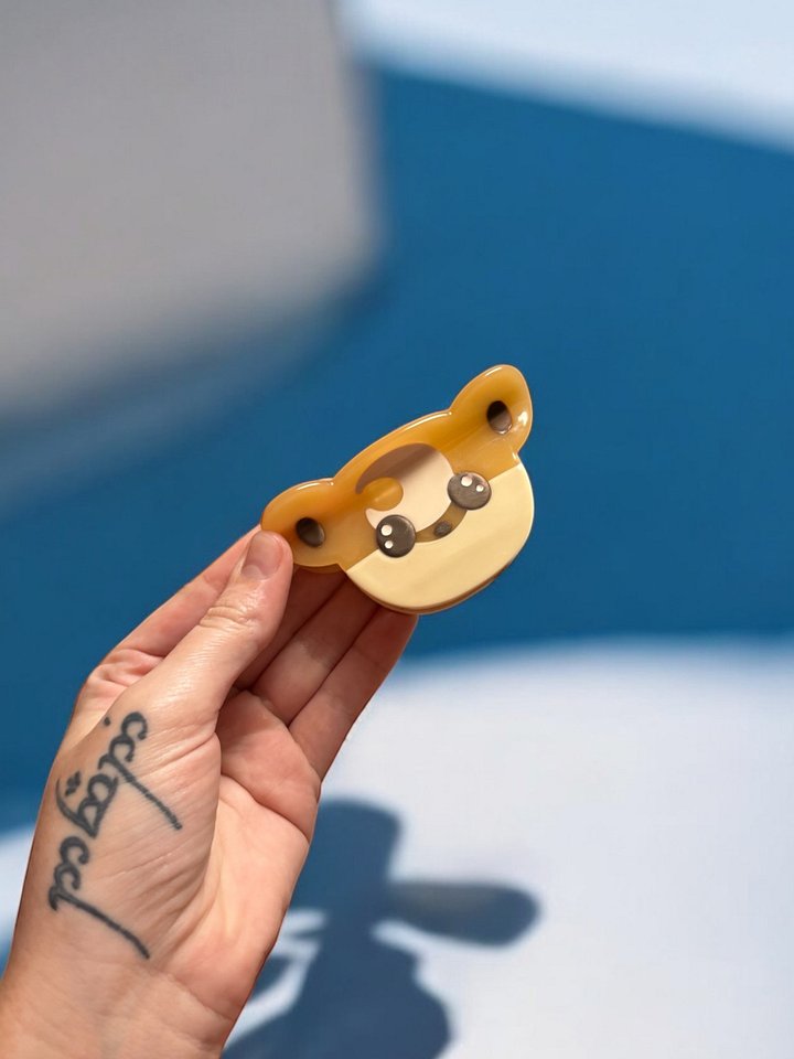 TEDDIURSA HAIR CLAW product image (1)