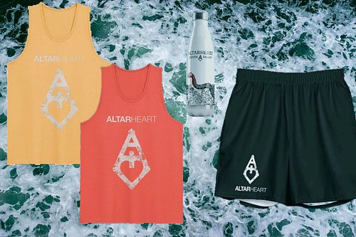Introducing our new Summer Collection⛱️
Rep our music with: 
☀️Swimming trunks 
☀️Tank tops 
☀️Beach towel 
☀️Water bottles 
...