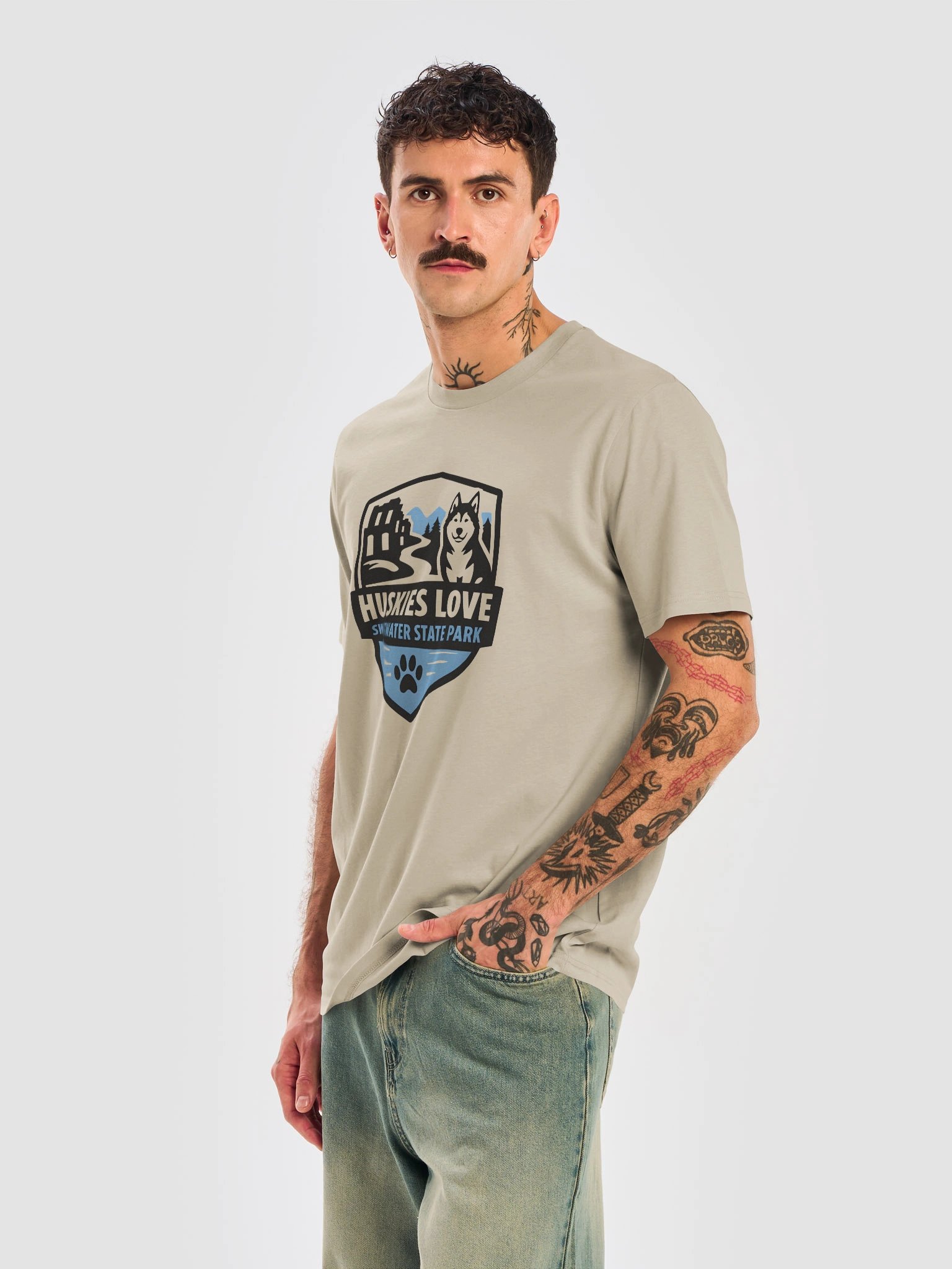 Huskies Love Sweetwater State Park T Shirt product image (5)
