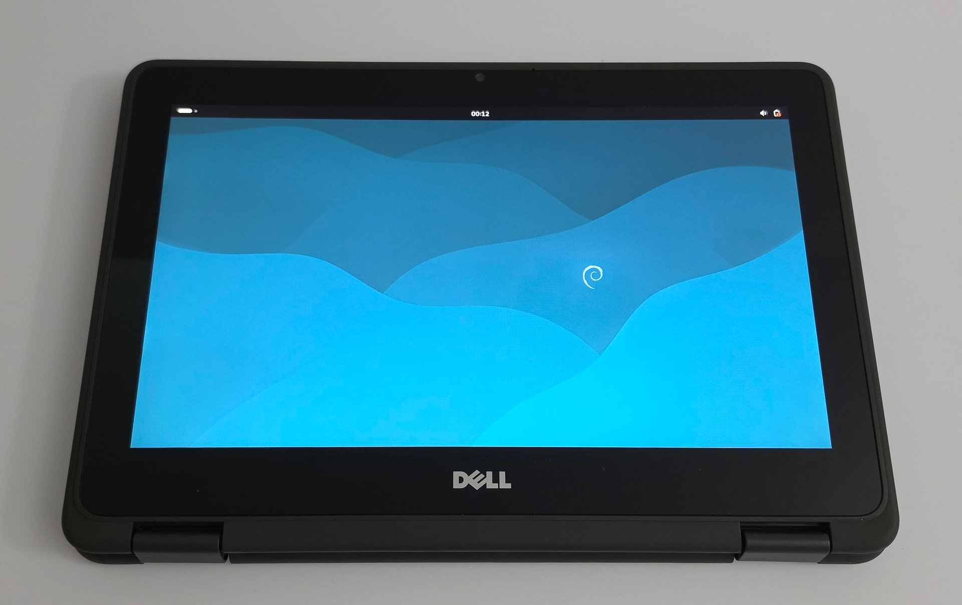 Chromebook 3189 - Touchscreen product image (2)