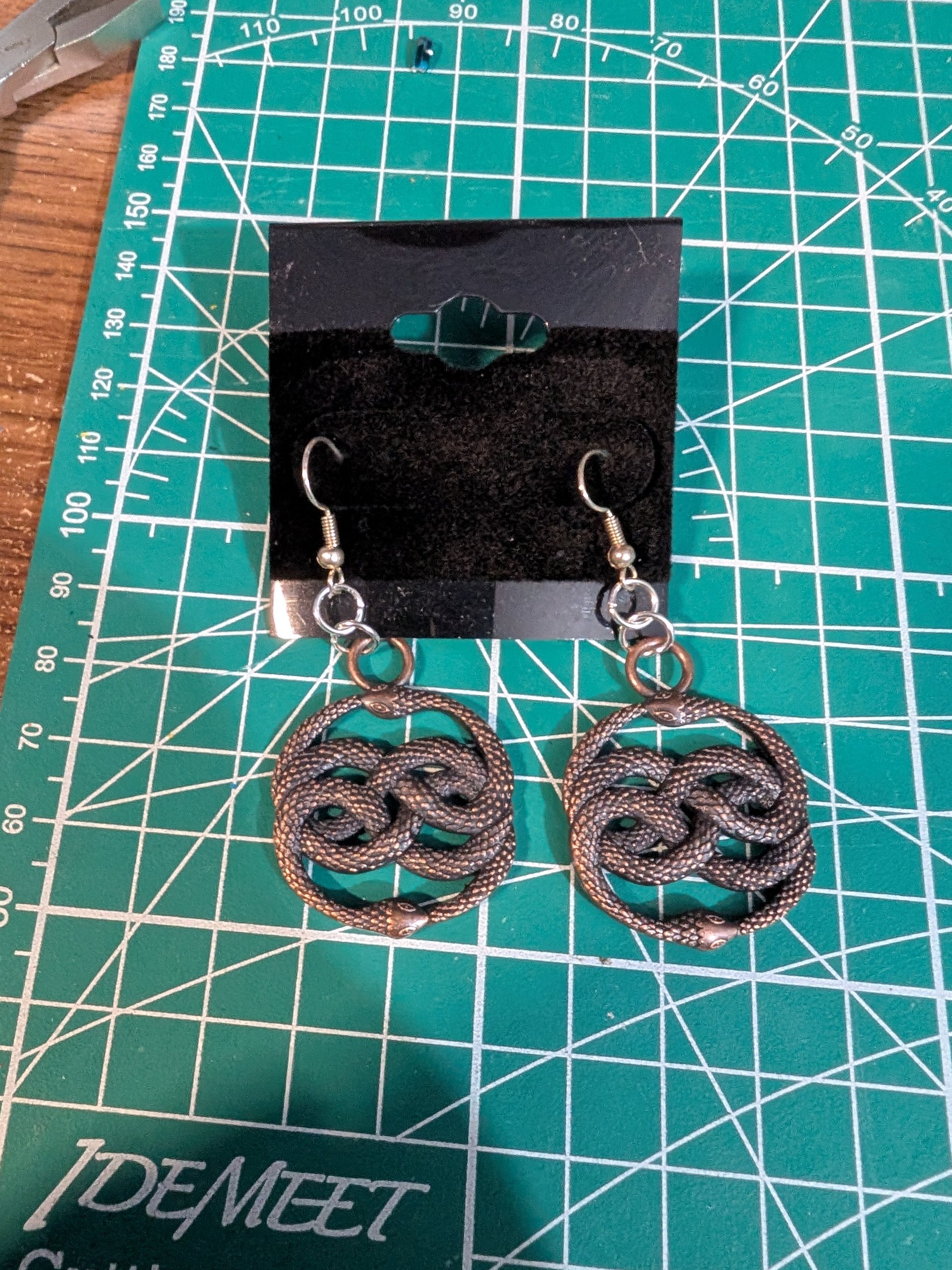 Snake charm product image (1)