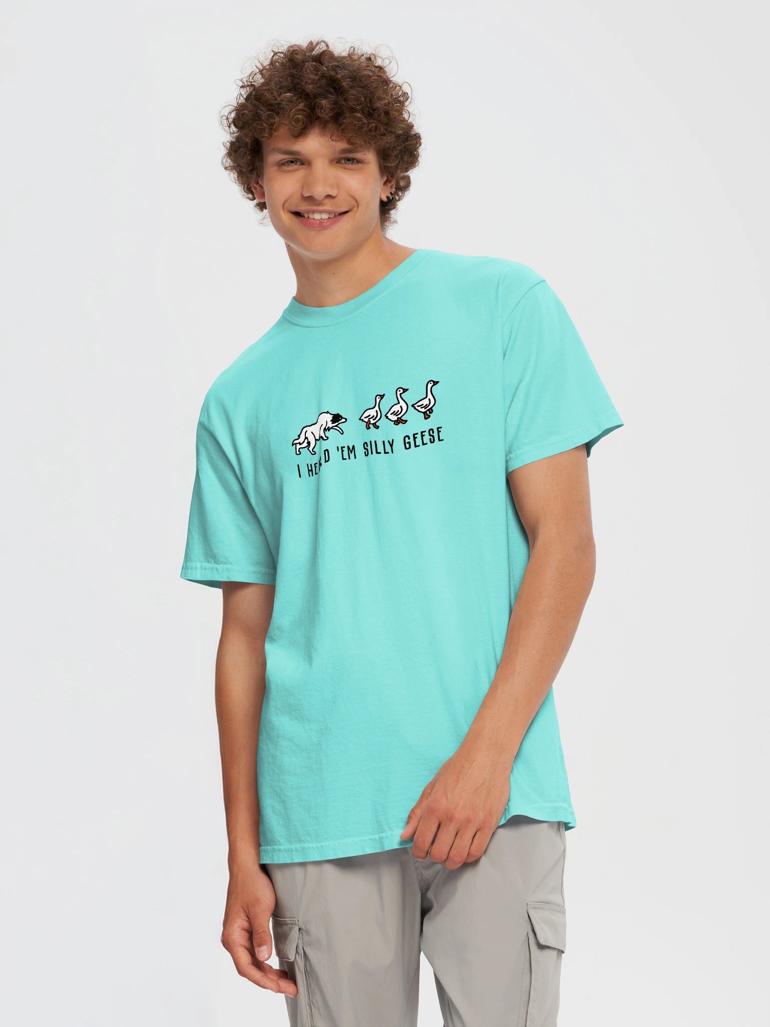 I Herd 'Em Silly Geese T-Shirt(Embroidered) of a Border Collie(Black & White 2) product image (12)