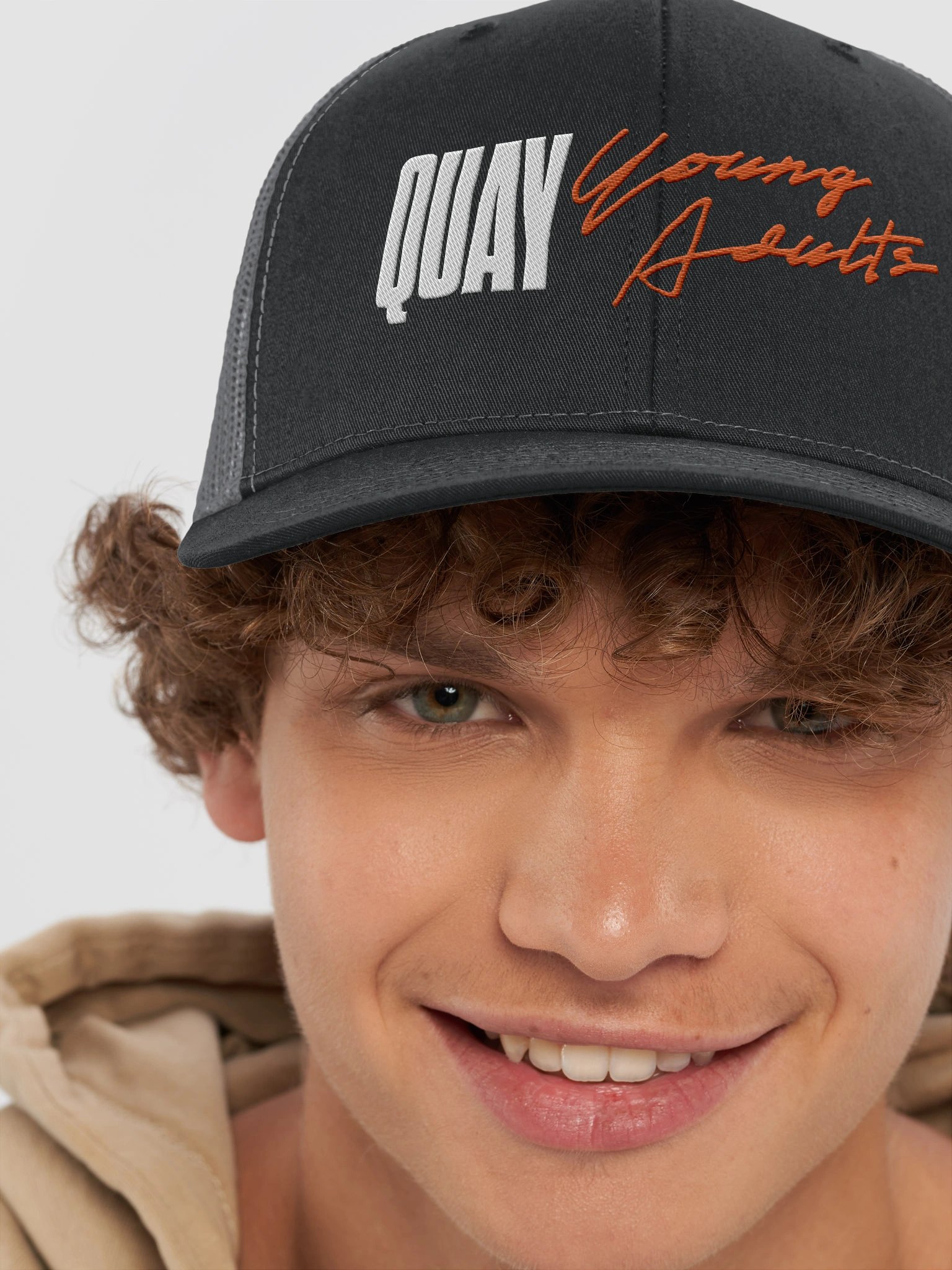 quay ya trucker hat product image (17)