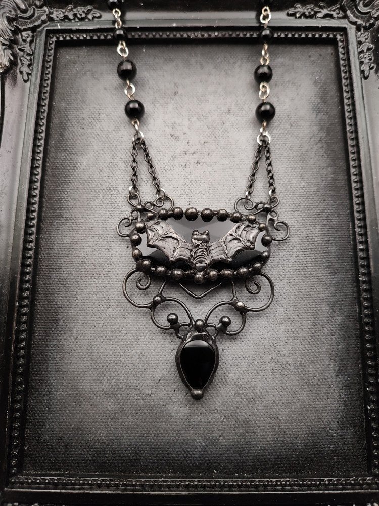Bats Sorcery - NightBound Mass product image (1)