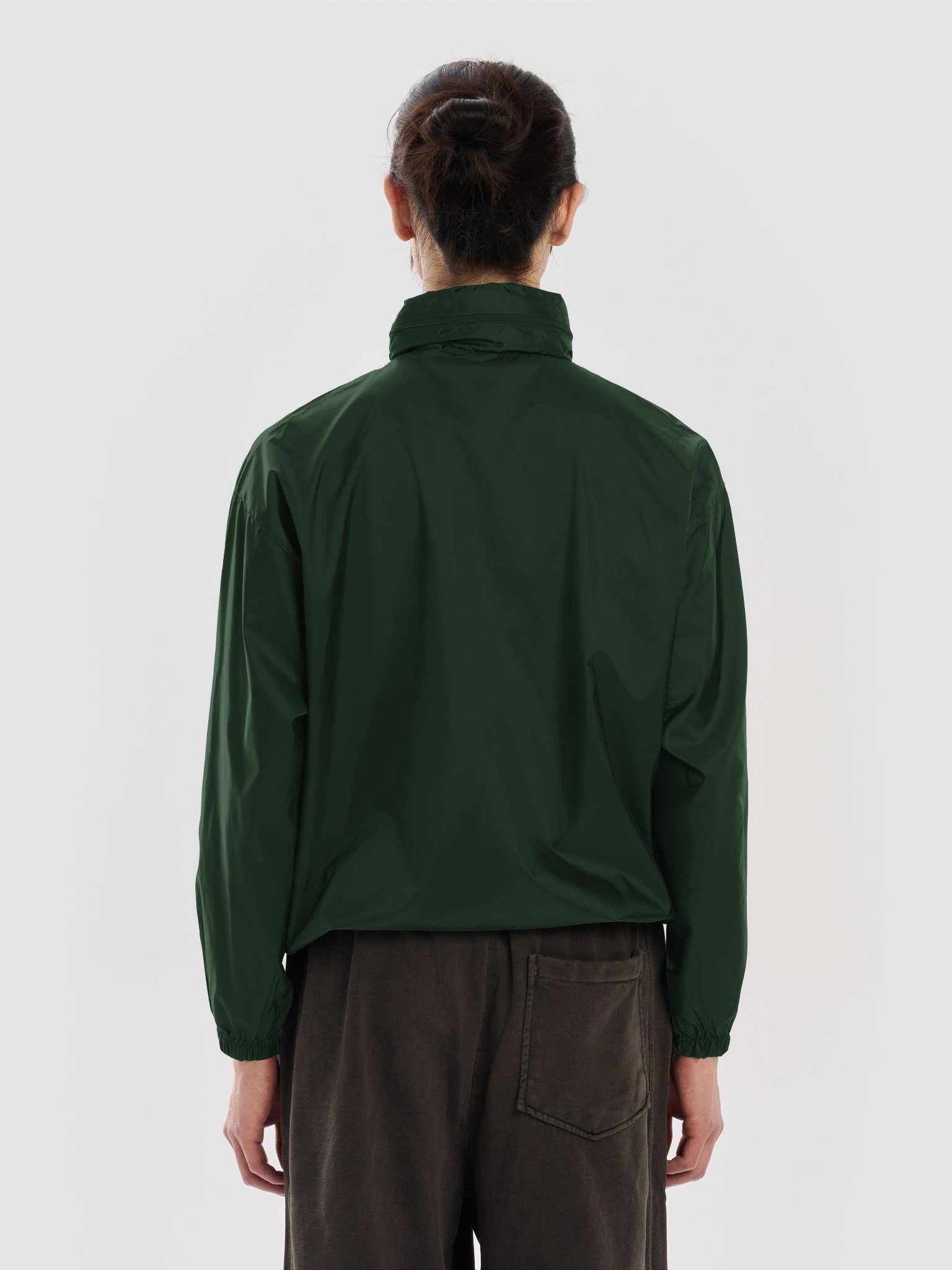 UM Logo // Windbreaker green product image (4)
