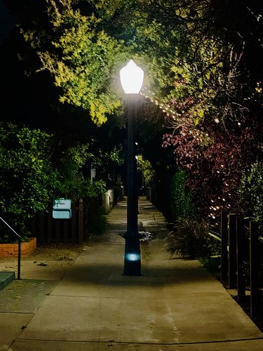 Night’s stillness, soothing, calm 💕

#night #walk #calm