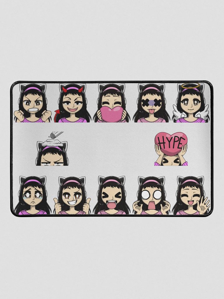 Finny Emote Desk Mat 12