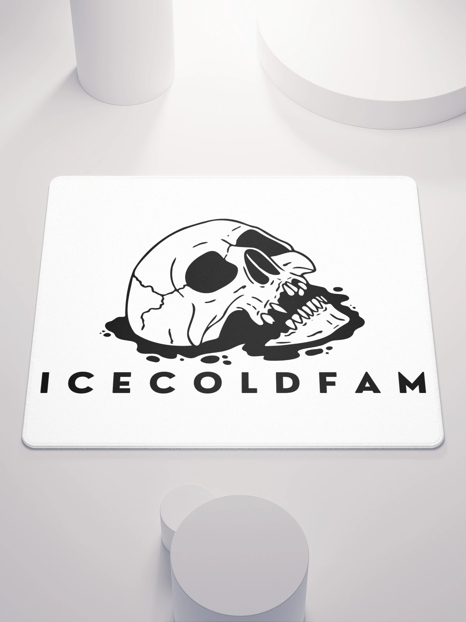 "ICECOLD PRECISION" Gaming Mouse Pad product image (1)