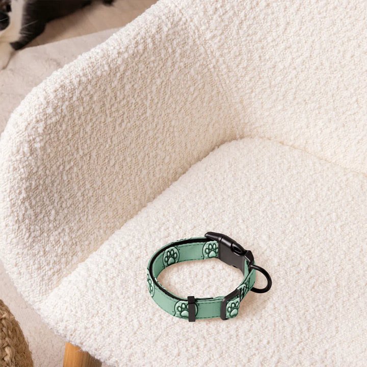 Paw Emote Pet Collar product image (1)