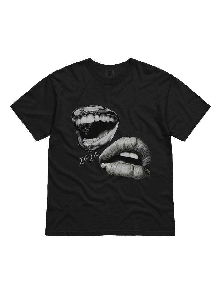 XoXo Graphic Tee product image (1)