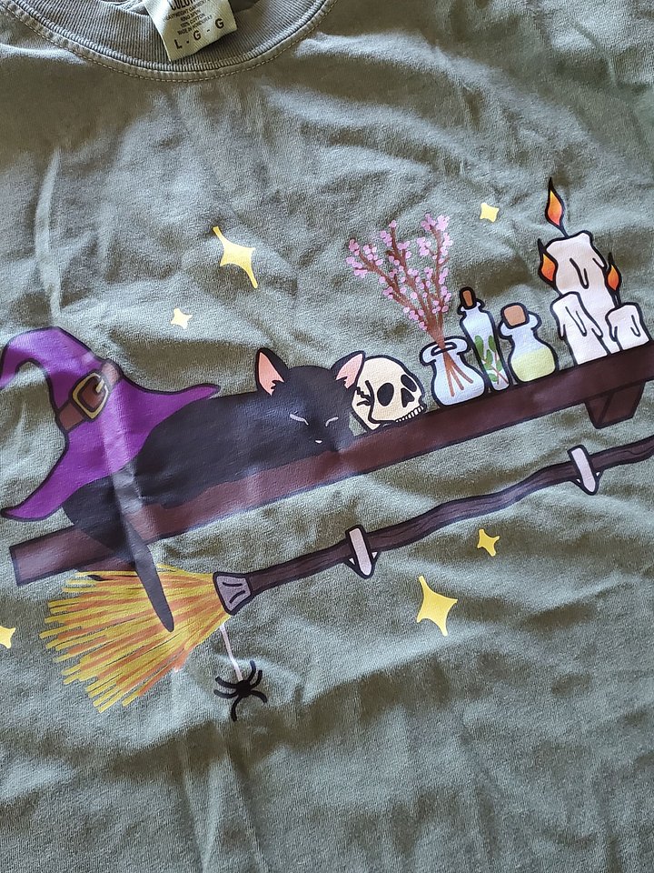 Witchy Cat's Dream Comfort Tee product image (1)