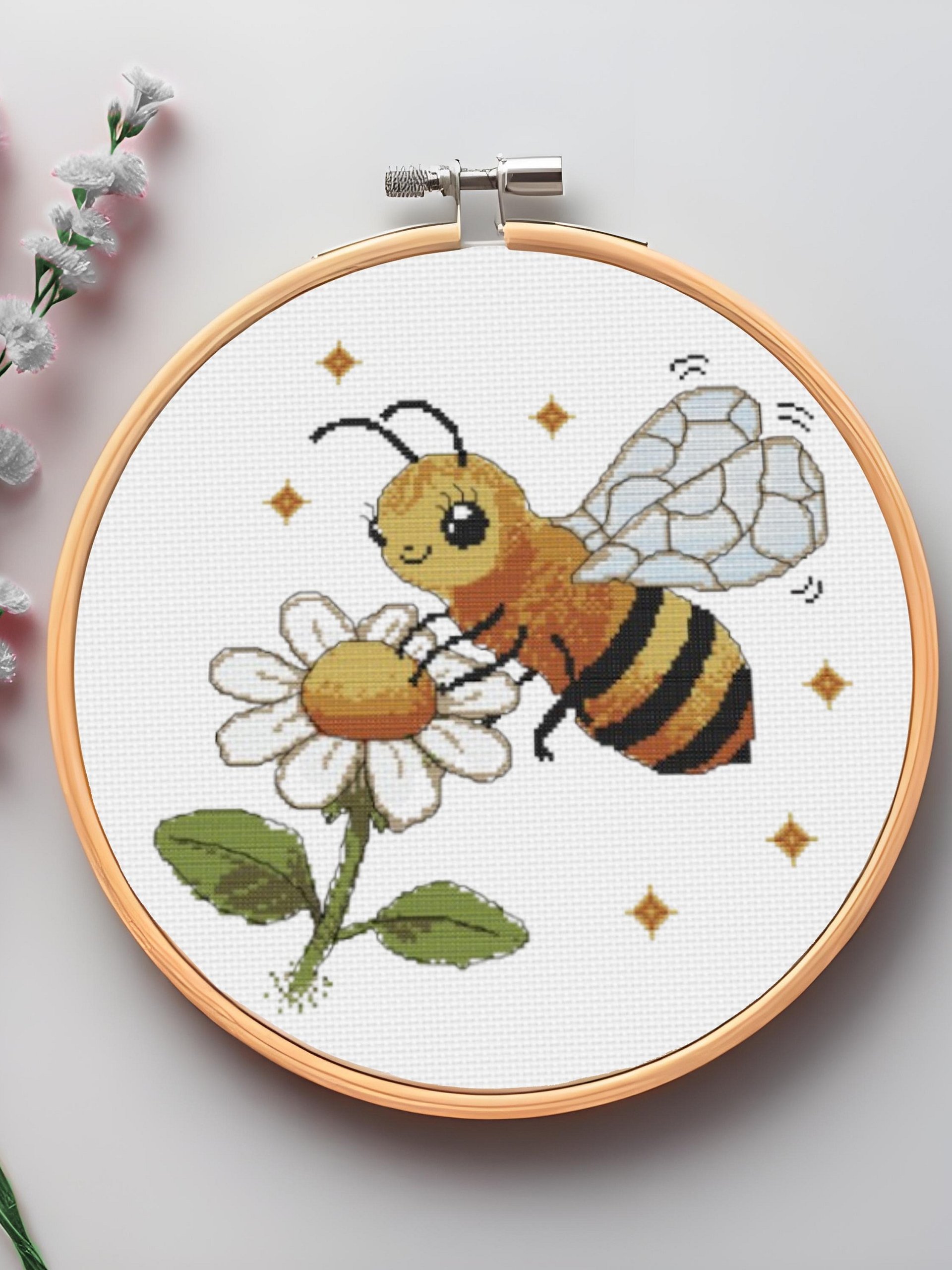 Bee my Daisy Cross Stitch Pattern product image (6)