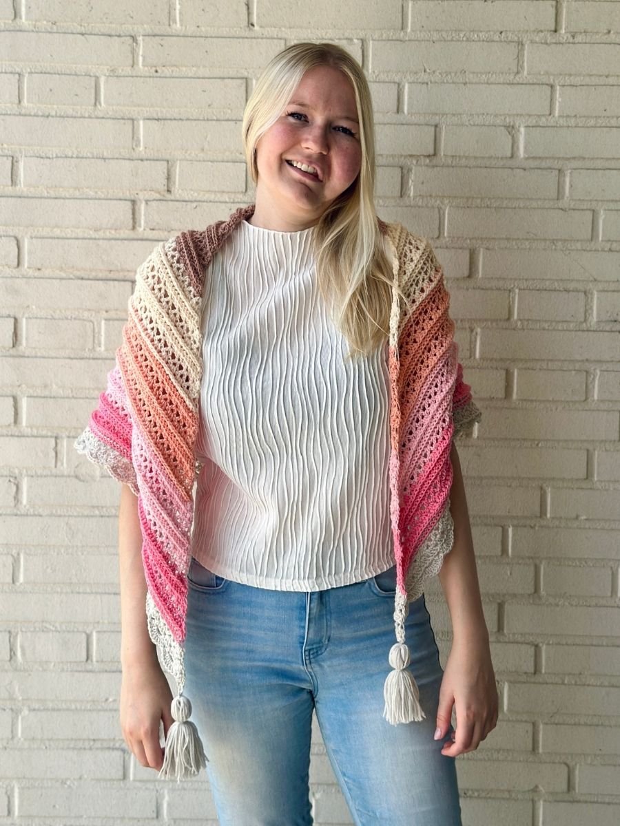 Dreamy Days Shawl product image (9)