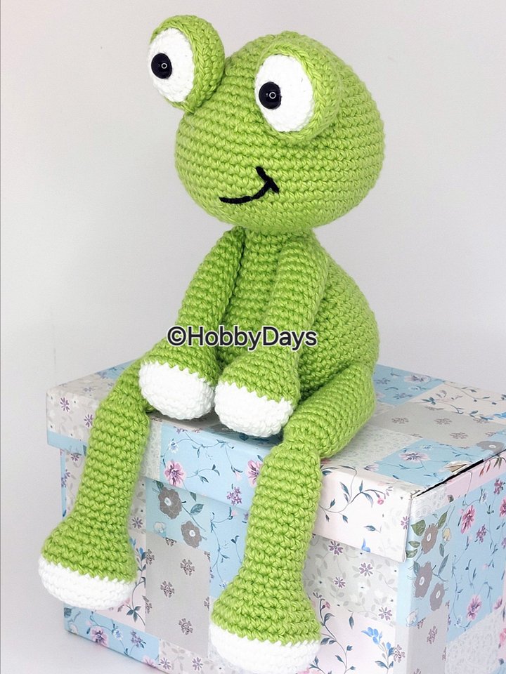 UK PATTERN - Amigurumi Crochet Frog product image (2)