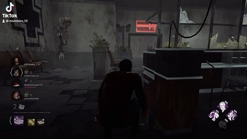 Keeping a lookout #deadbydaylight #deadbydaylightmemes #dbd #dbdmemes #screams #scared #horror #twitch #twitchstreamer #strea...
