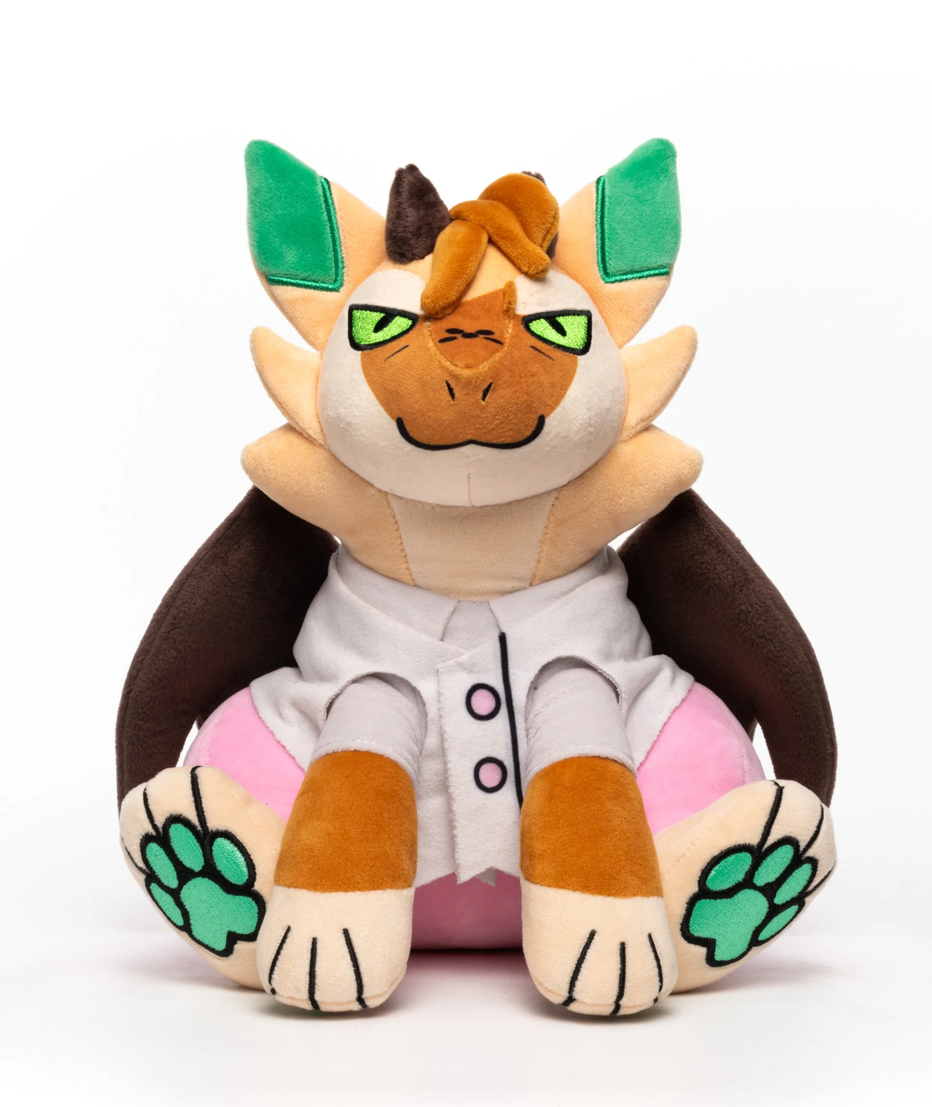 Gran Plushie [PRE ORDER] product image (1)