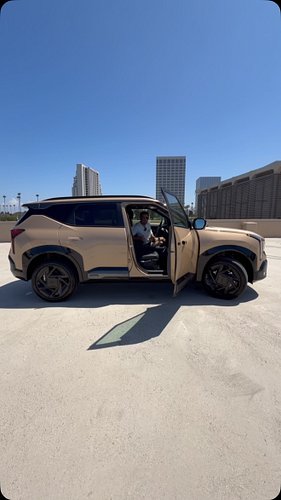 Why spend Telluride money when you can get its interior on the Seltos for less??

#kia #kiaseltos #carreview #cars #carconfec...