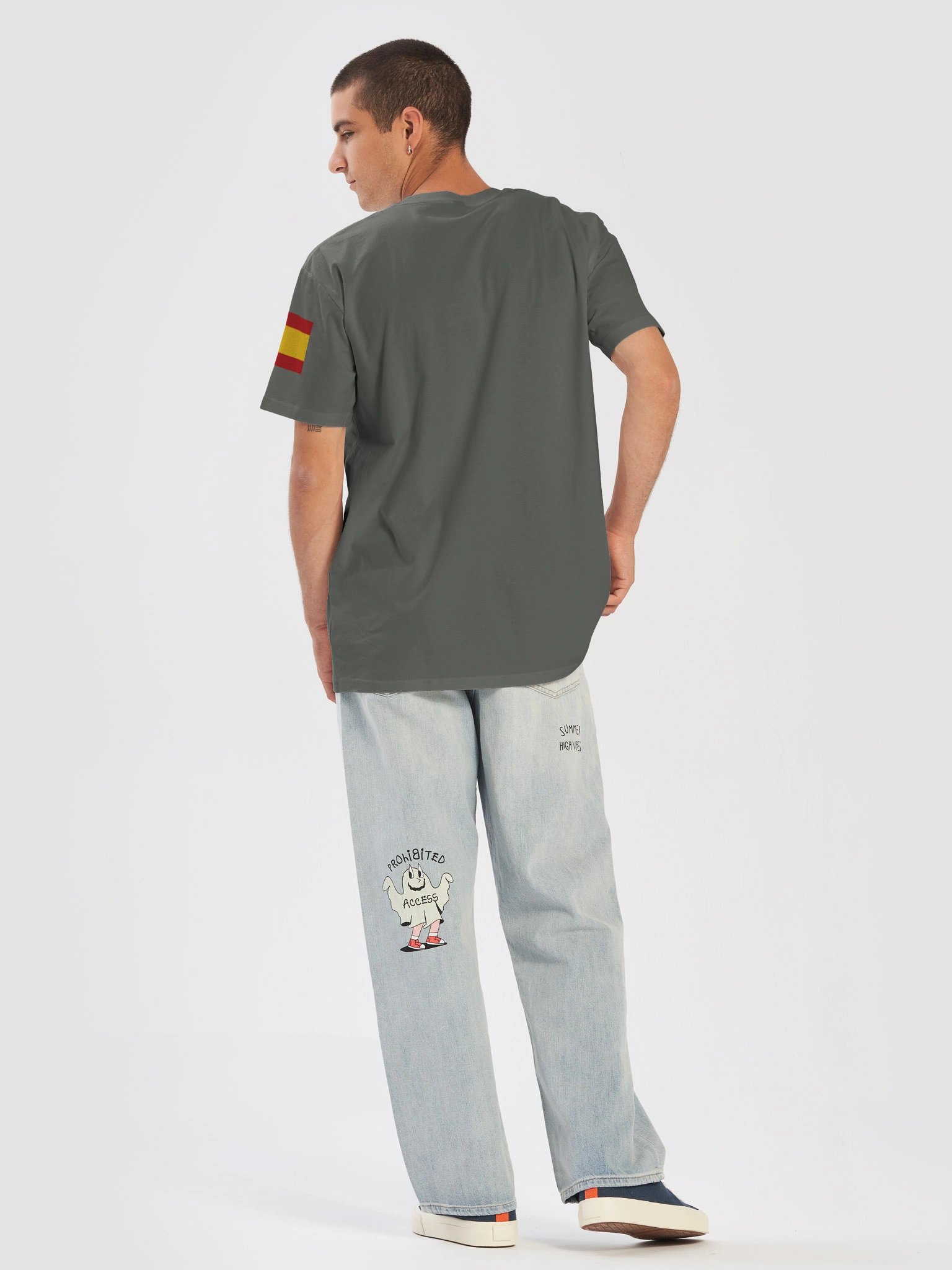 NyteWatch F1 25 Episode 9 Spanish GP Unisex T-Shirt product image (6)