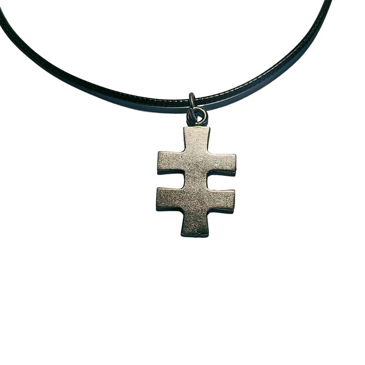 Classic F&TM Cross Pendant product image (1)
