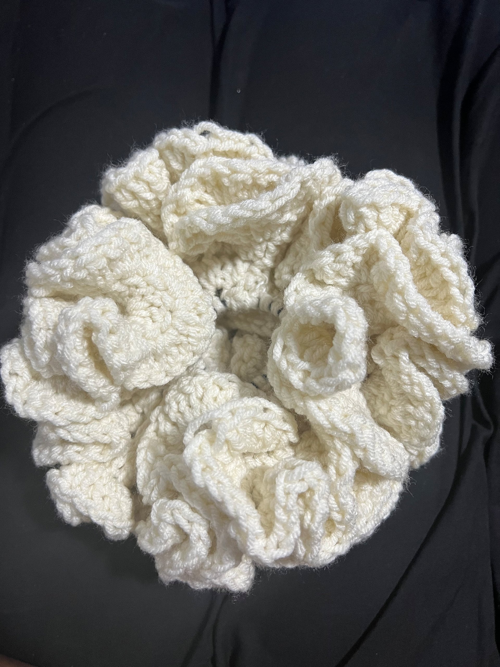 White Lily Wonder Scrunchie product image (2)