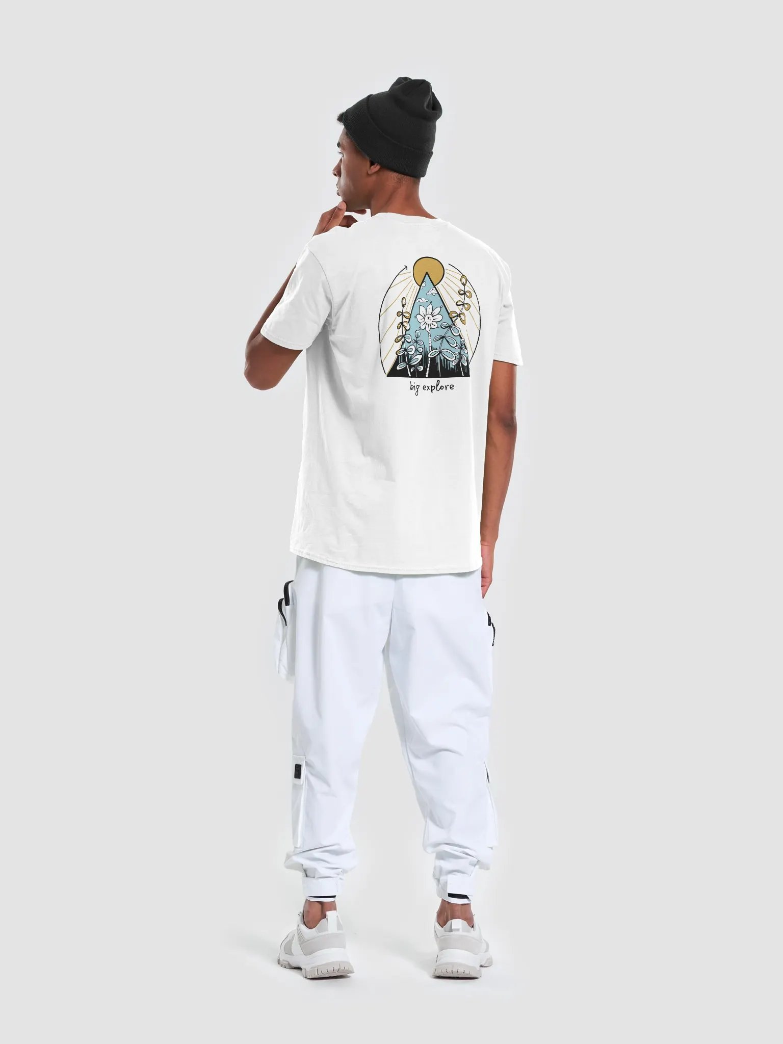 Unseen Flowers (Light) - t shirt product image (6)