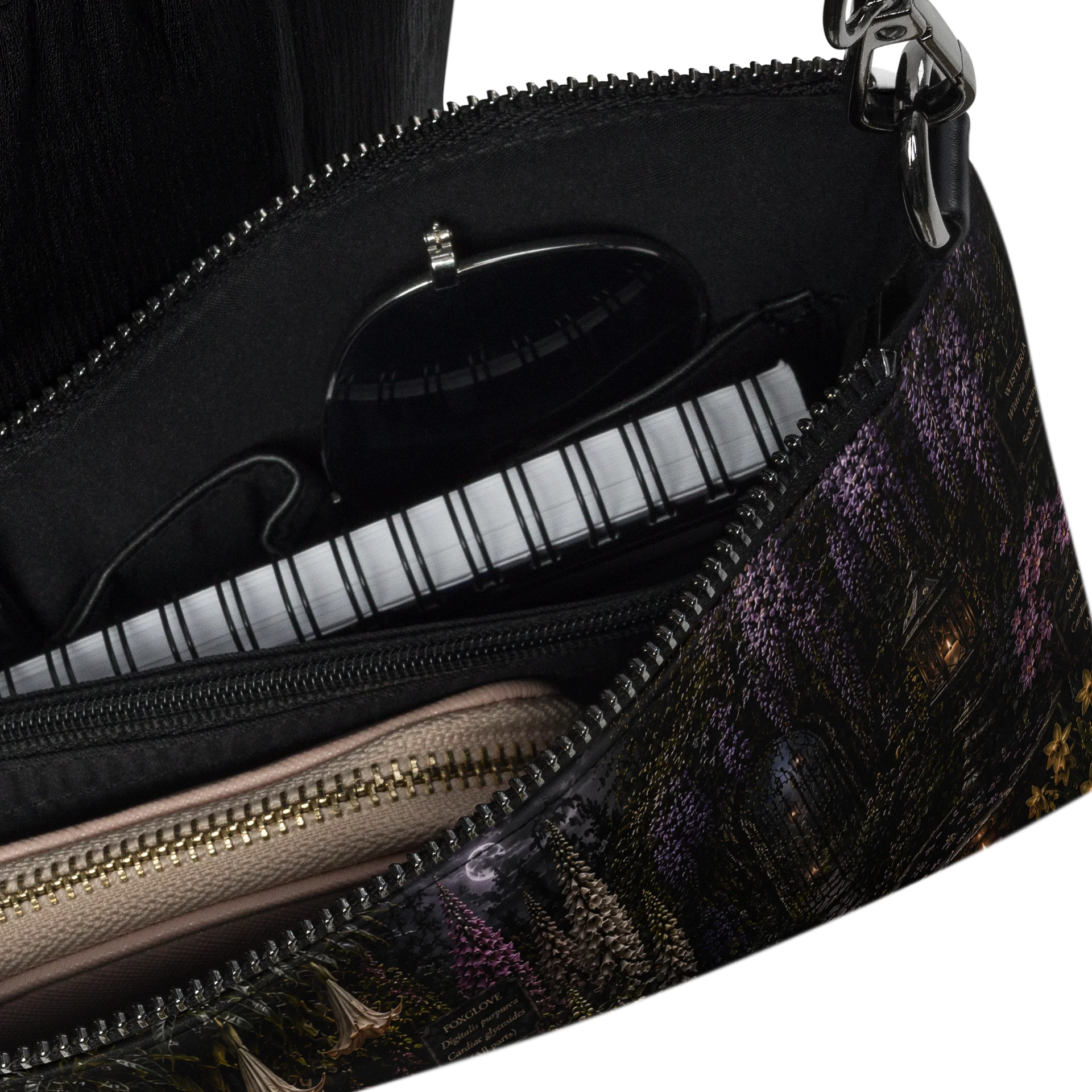 Aconitum's Garden Purse product image (6)