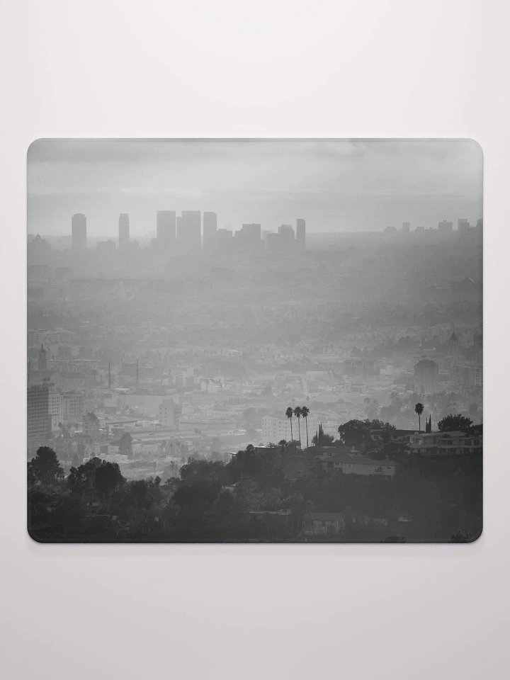 Game Pad - Los Angeles product image (3)