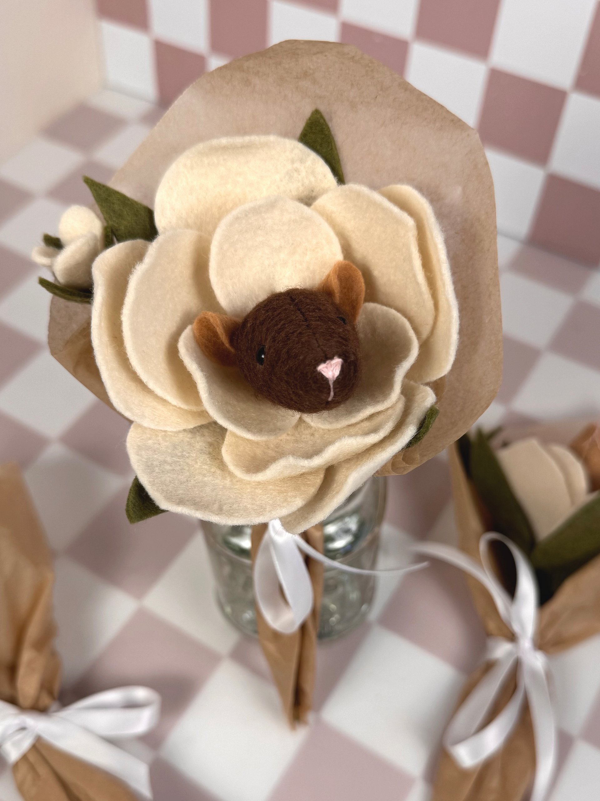 Magnolia (like) Rat Flower product image (4)