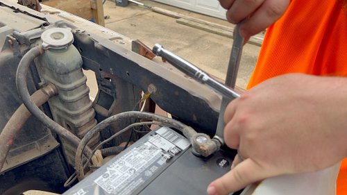 After sitting for 9 years, it’s finally time to see what this old 1984 GMC Square Body will do.

In this video, we get it rea...