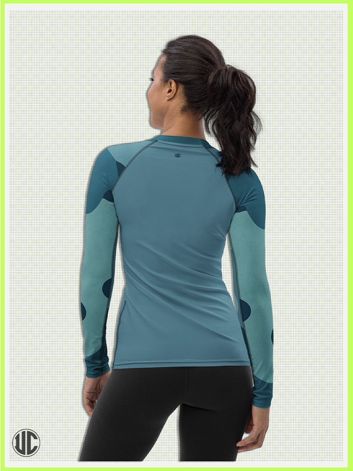 Zahra's Ocean Wave Camo – Women’s Rash Guard product image (2)