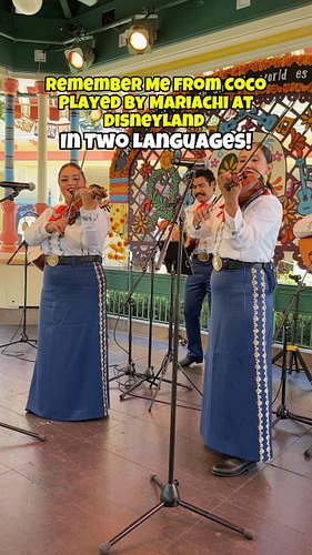 🤩 Love live music at Disneyland 🏰

“Remember Me” from Coco performed by Mariachi Alegria de Disneyland! This is part of the e...