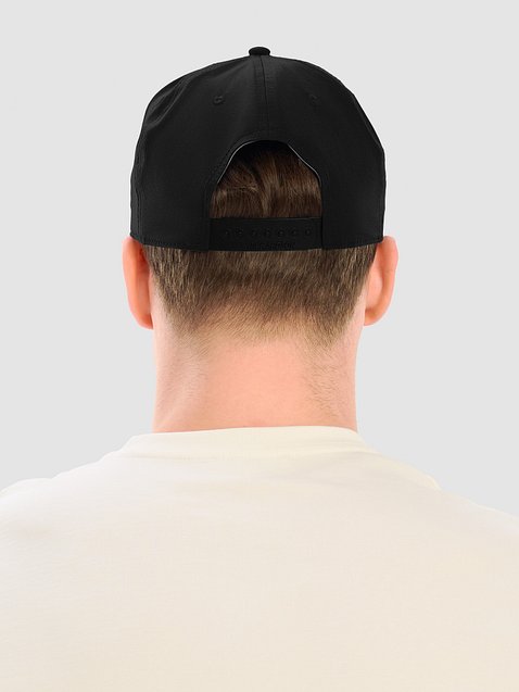 Photo showing Richardson Five-Panel Classic Rope Cap