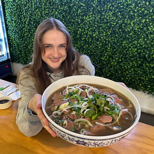 Took on the massive 3kg Pho at @eatminz in Ponsonby! This was incredibly delicious and probably the best pho I’ve ever had 😍 ...