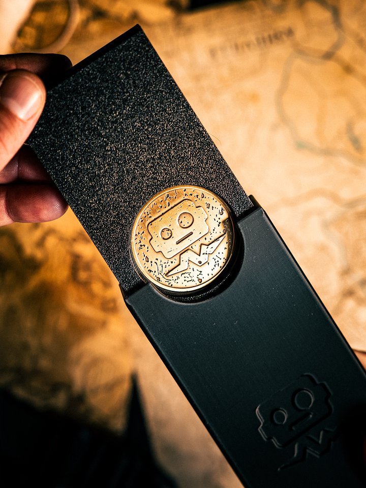 Signal Artifact Coin / Operator Relay | Transmission 01 product image (1)