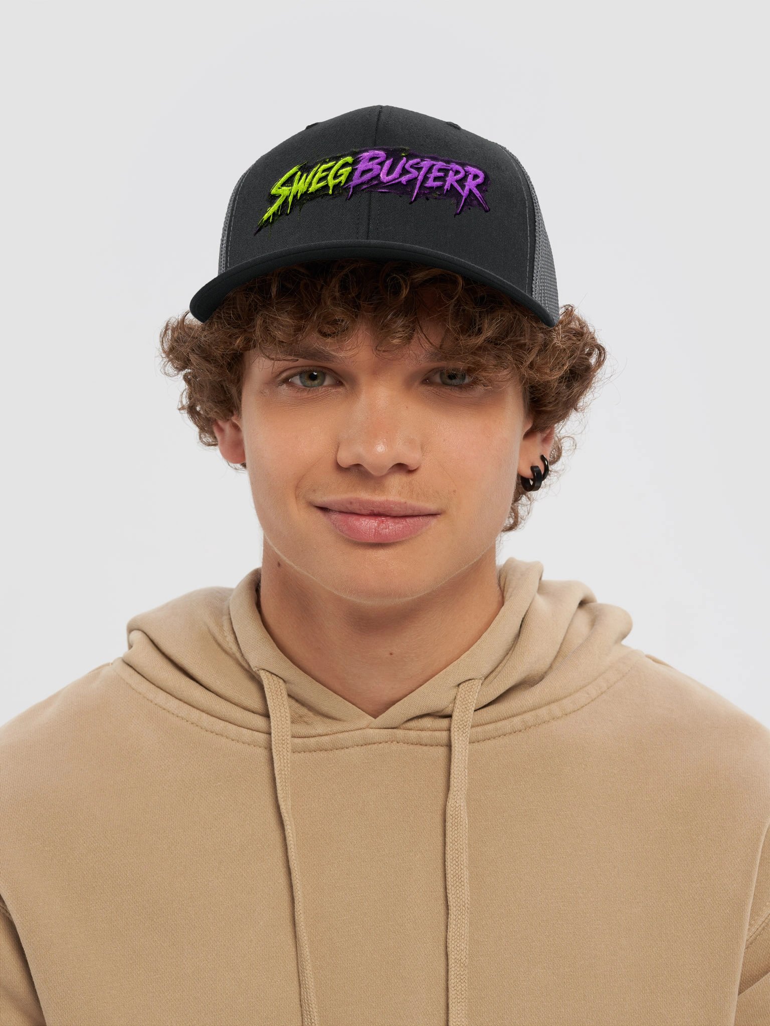 SWEGBUSTERR Neon Graffiti Trucker product image (28)