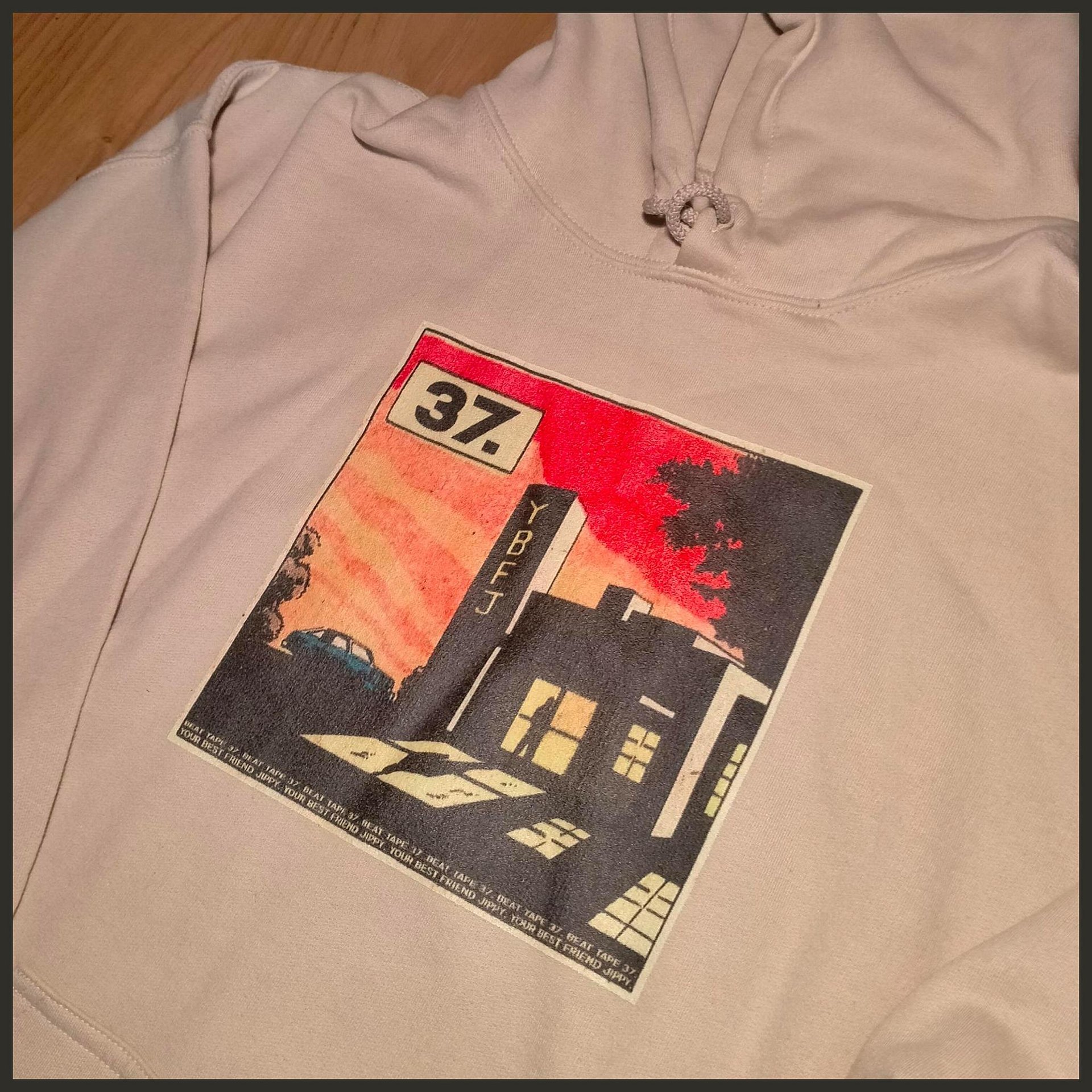 37 HOODIE. product image (2)