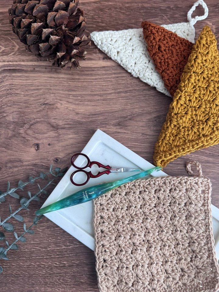 Slant Stitch Washcloth product image (1)