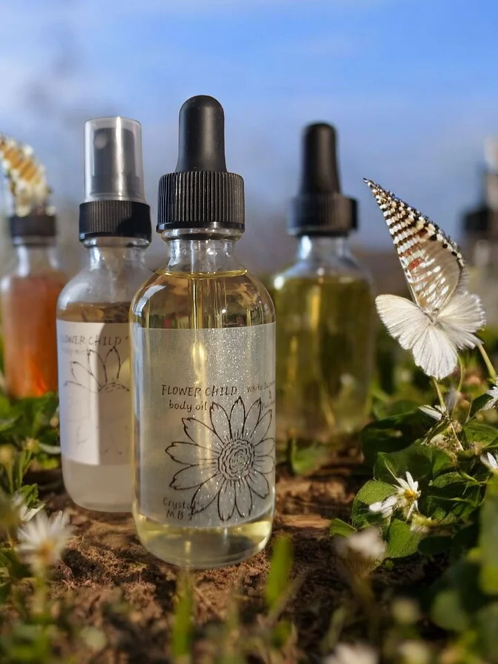 Flower Child Body Oil product image (1)