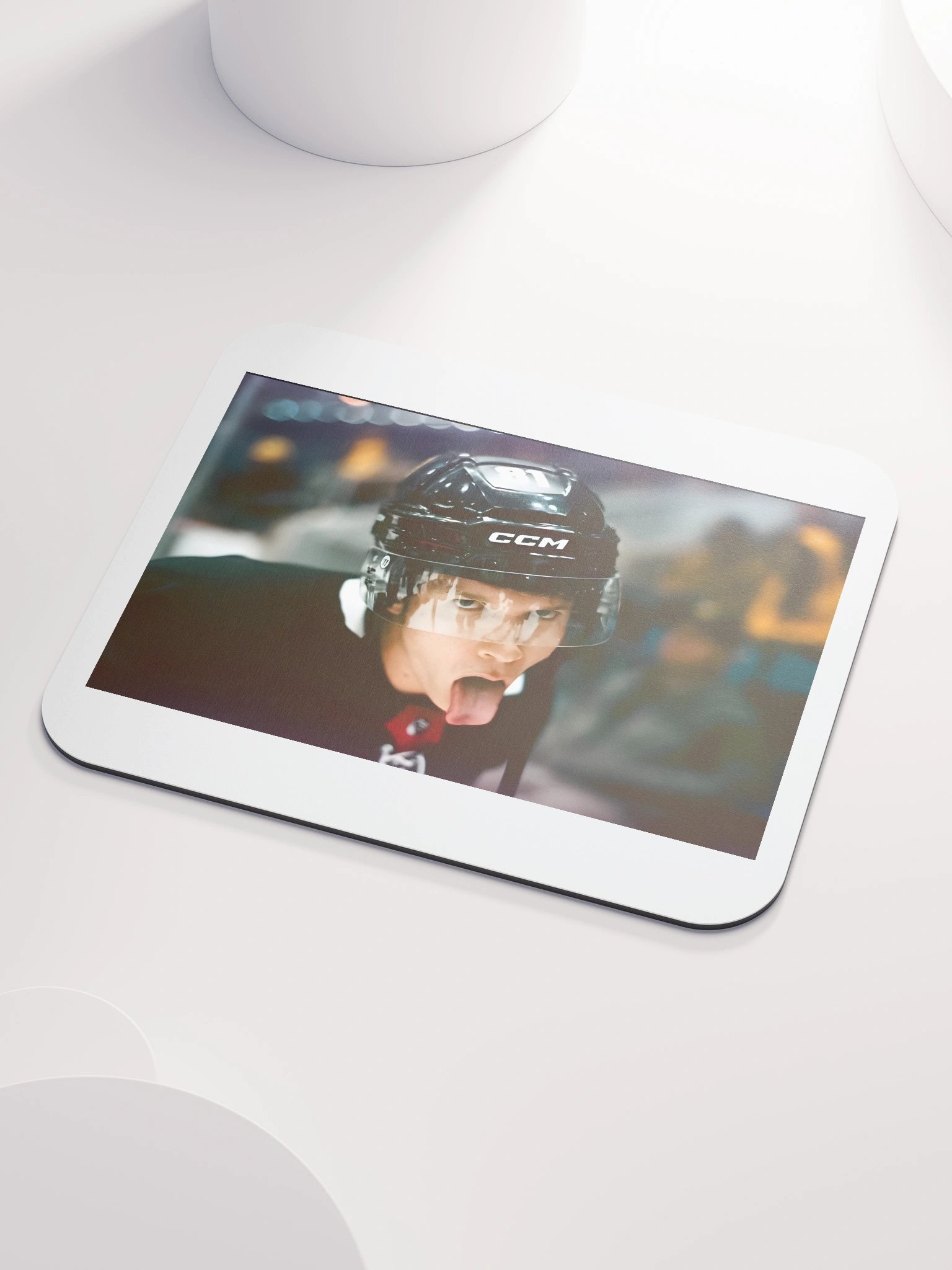 ILYA ROZANOV TONGUE MOUSE PAD product image (3)