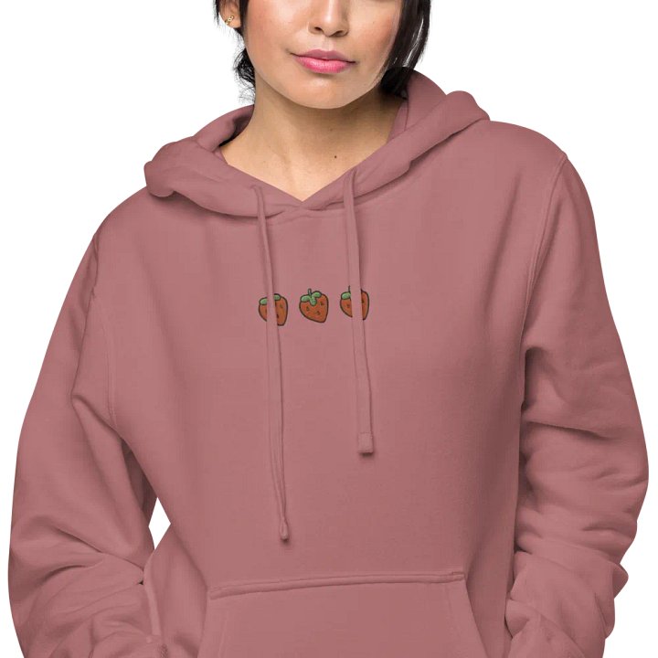 the berry hoodie product image (1)
