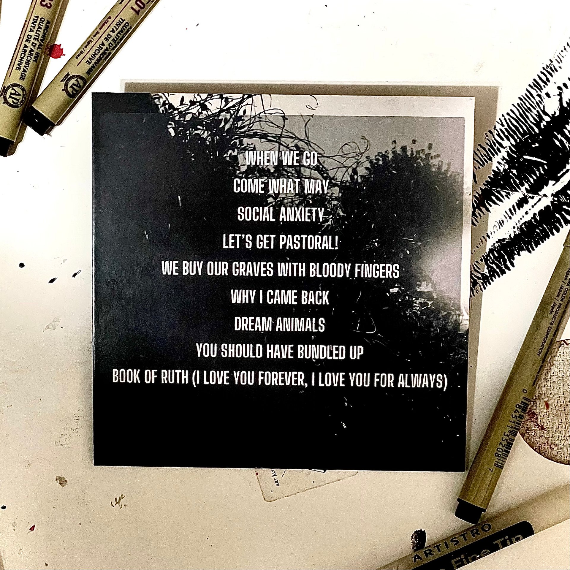 Orah Ruth - WIth Bloodied Fingers [CD] product image (2)