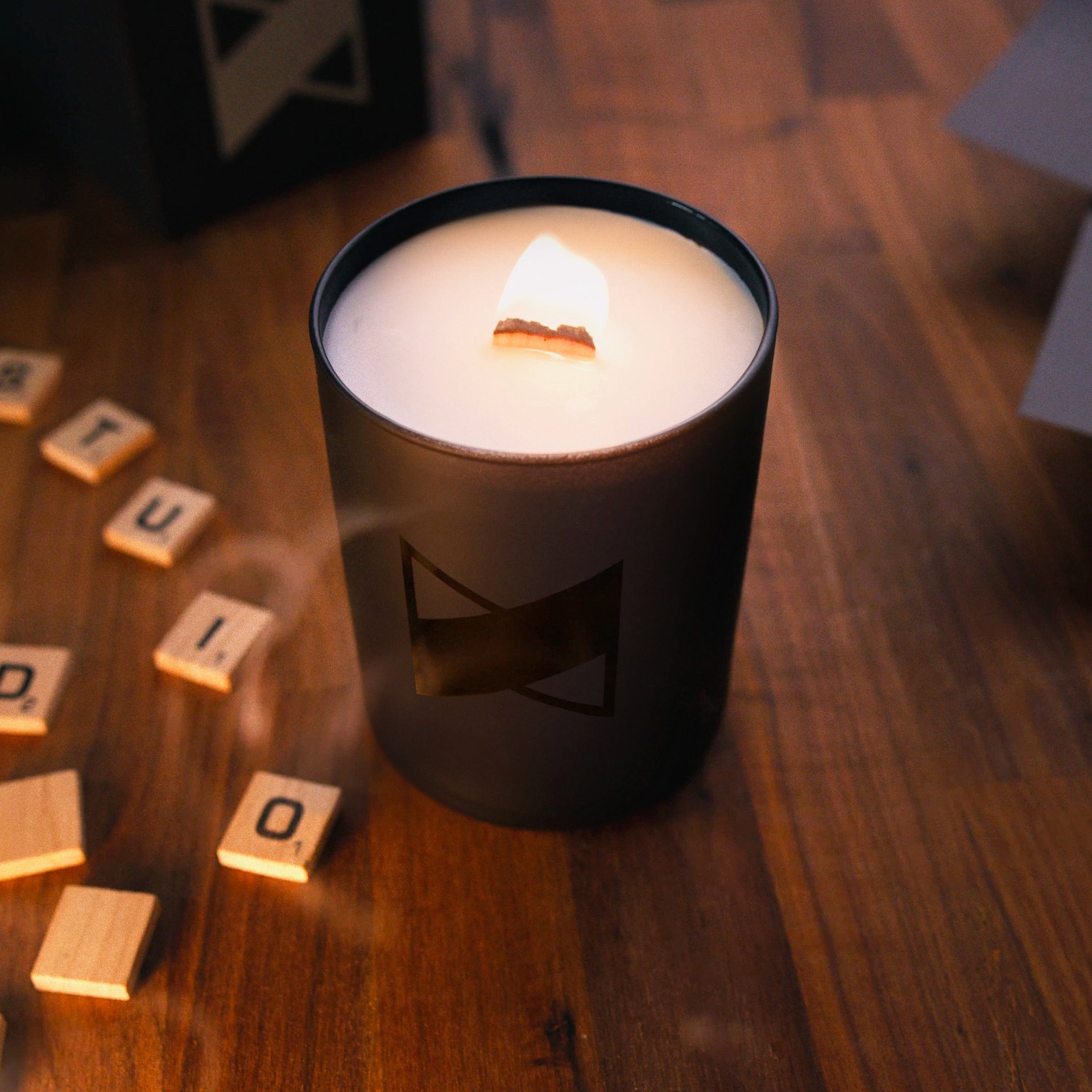 Studio Candle product image (1)