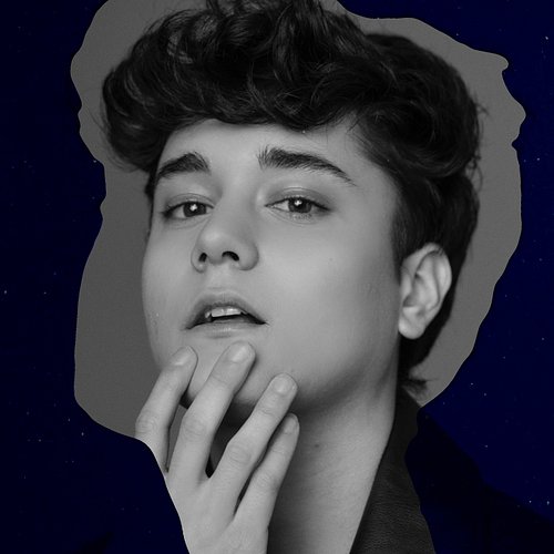 SORPRESA … hoy sale la canción !!!! al fin puedo mostraros esta increíble versión de la canción “azul” . Alguna vez no habéis...