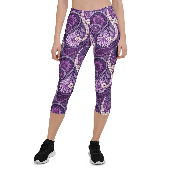 Purple Paisley Capri Leggings product image (1)