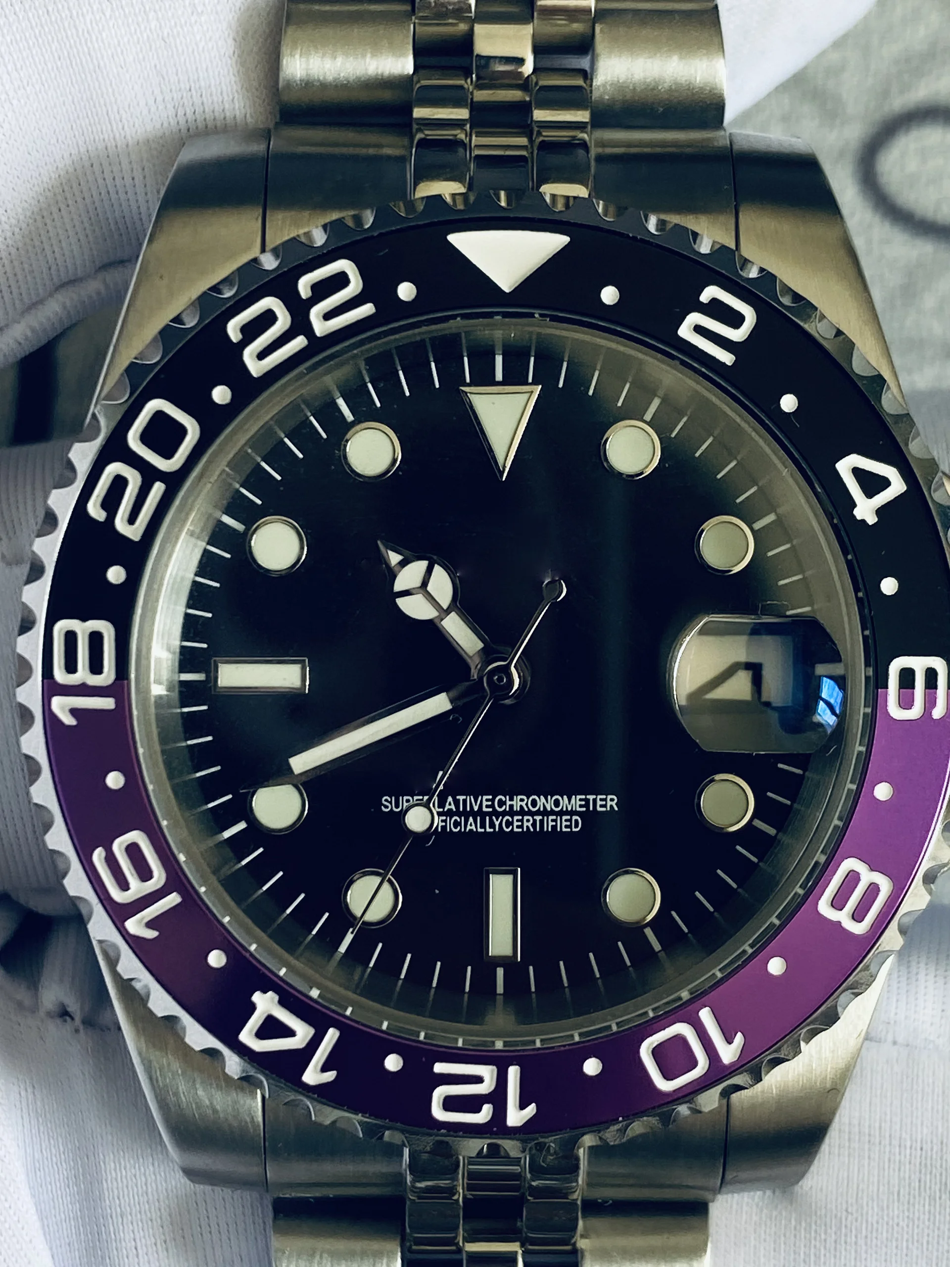 Aoryzon Cosmic GMT – Ultraviolet Edition product image (3)