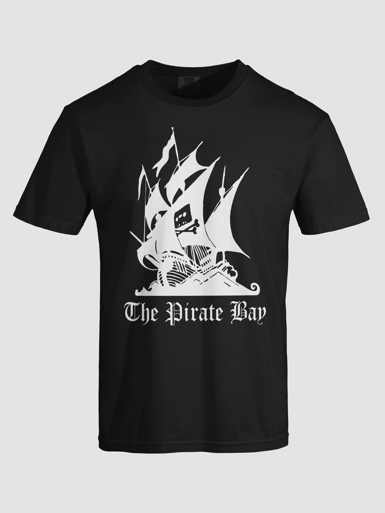Sailing the High Seas Tee Blk product image (27)